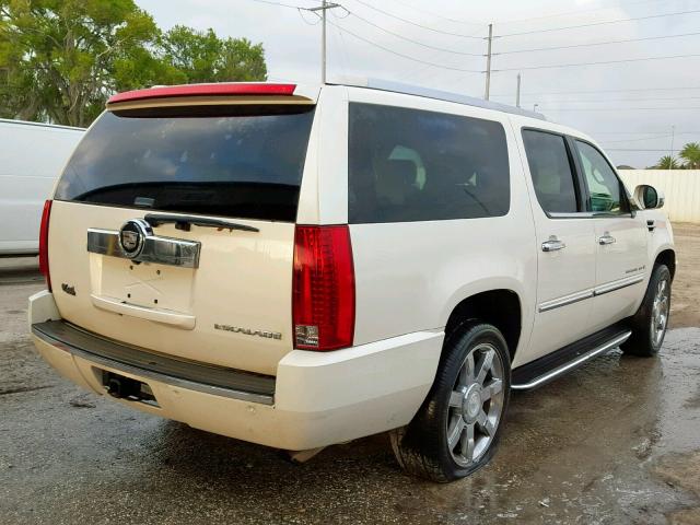 1GYFC66888R188561 - 2008 CADILLAC ESCALADE E WHITE photo 4