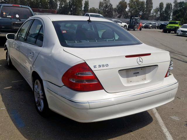 WDBUF56J66A869698 - 2006 MERCEDES-BENZ E 350 WHITE photo 3