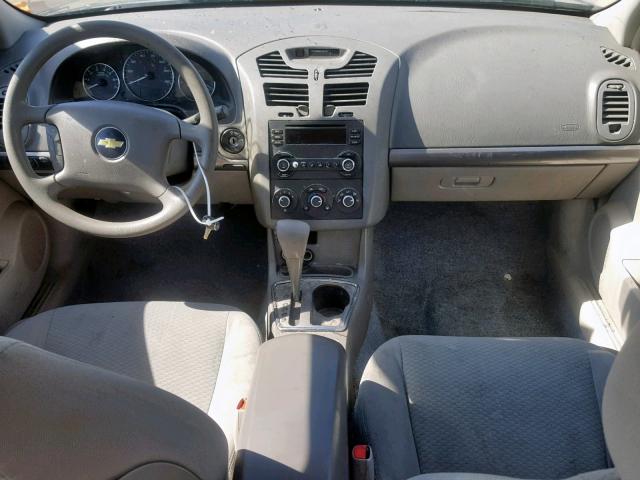 1G1ZS58F47F120522 - 2007 CHEVROLET MALIBU LS GRAY photo 9