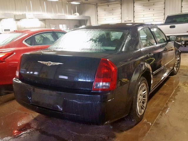 2C3KA43R97H840179 - 2007 CHRYSLER 300 BLACK photo 4