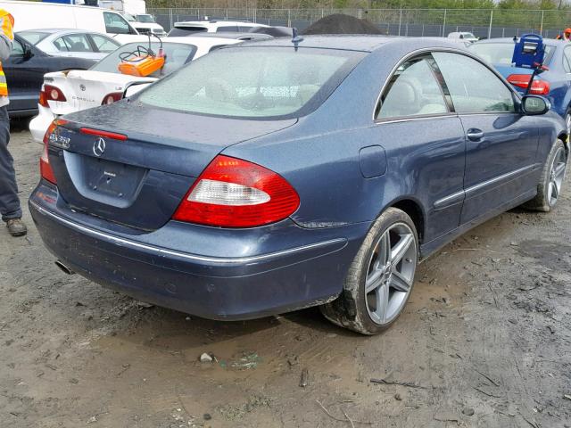 WDBTJ56H77F227180 - 2007 MERCEDES-BENZ CLK 350 BLUE photo 4