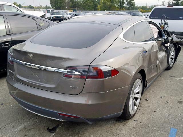 5YJSA1E29GF133129 - 2016 TESLA MODEL S GRAY photo 4