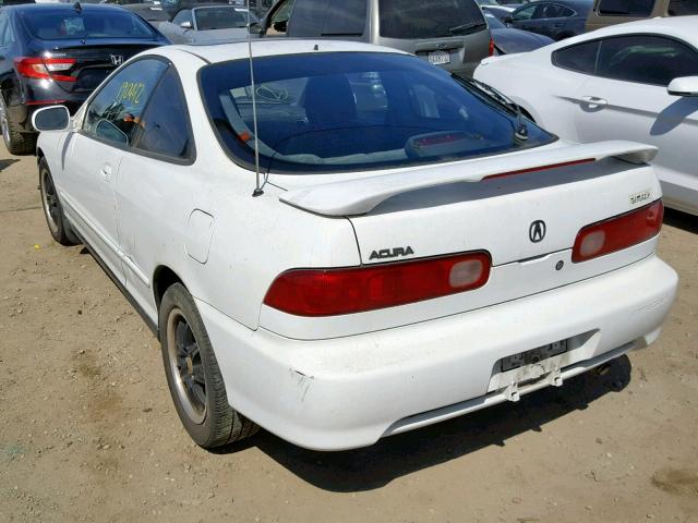 JH4DC4457YS009797 - 2000 ACURA INTEGRA LS WHITE photo 3