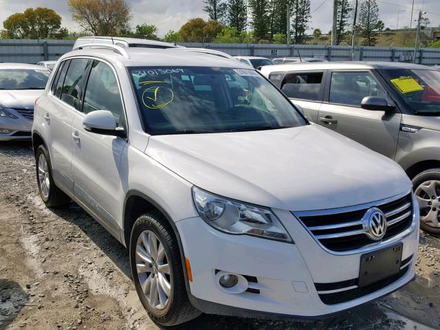 WVGBV75N49W501275 - 2009 VOLKSWAGEN TIGUAN SE WHITE photo 1