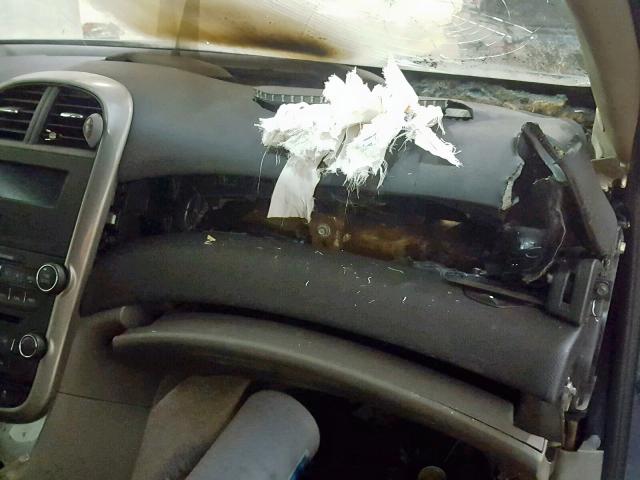 1G11B5SL1FF218160 - 2015 CHEVROLET MALIBU LS GRAY photo 9