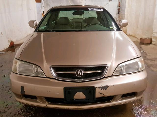 19UUA5668YA009768 - 2000 ACURA 3.2TL BEIGE photo 9