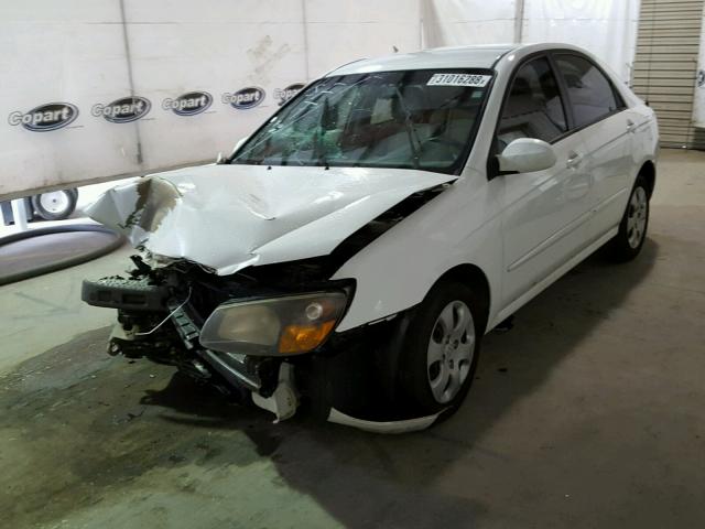 KNAFE221695596046 - 2009 KIA SPECTRA EX WHITE photo 2