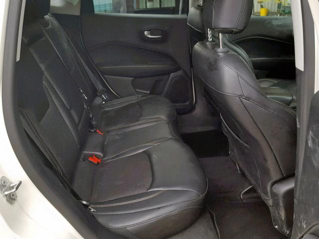 3C4NJDBB2JT175685 - 2018 JEEP COMPASS LA Biały zdjęcie 6