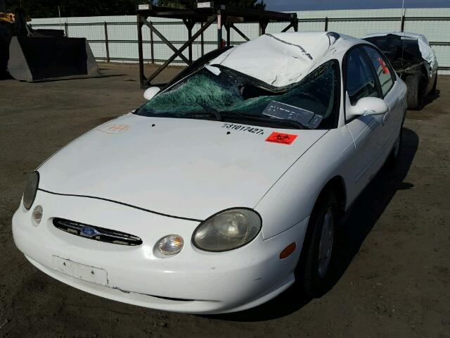 1FAFP52U7WG204027 - 1998 FORD TAURUS LX/ WHITE photo 2