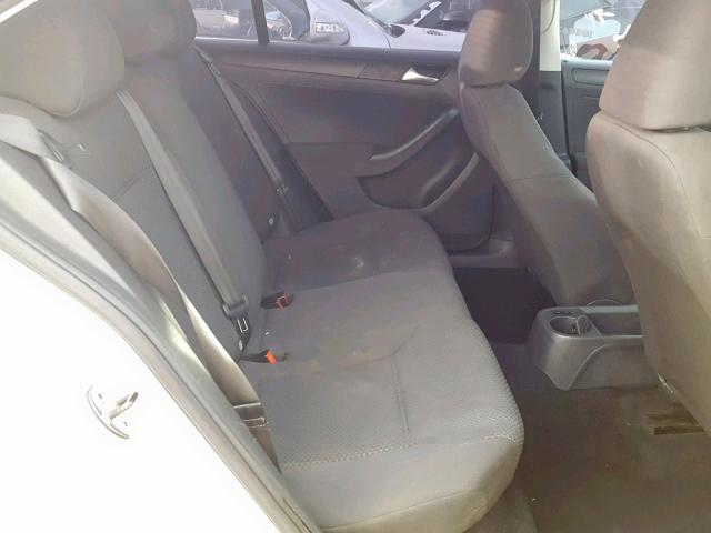 3VW2K7AJ0CM405163 - 2012 VOLKSWAGEN JETTA BASE WHITE photo 6