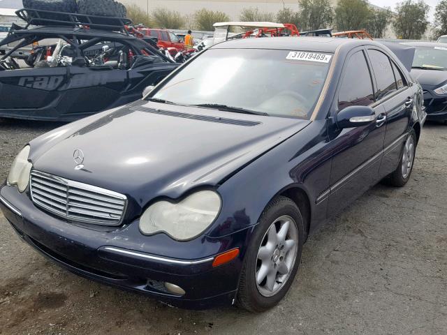 WDBRF61J13A472012 - 2003 MERCEDES-BENZ C 240 BLUE photo 2