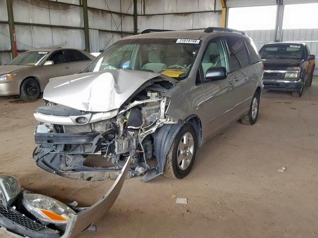 5TDKK4CC3AS334215 - 2010 TOYOTA SIENNA CE SILVER photo 2