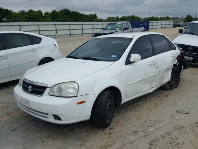 KL5JD56Z16K328980 - 2006 SUZUKI FORENZA WHITE photo 2