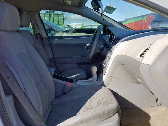 1G1ZG57B084239732 - 2008 CHEVROLET MALIBU LS WHITE photo 5