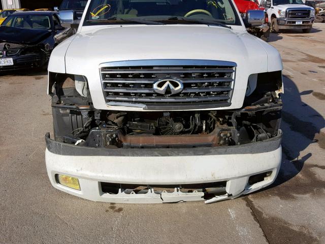 5N3AA08C18N912623 - 2008 INFINITI QX56 WHITE photo 9