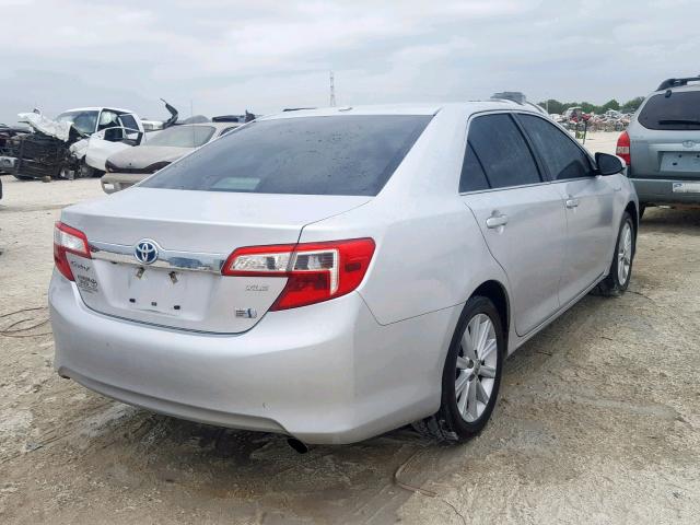 4T1BD1FK4DU093157 - 2013 TOYOTA CAMRY HYBR SILVER photo 4