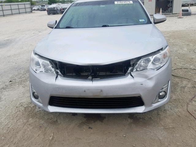 4T1BD1FK4DU093157 - 2013 TOYOTA CAMRY HYBR SILVER photo 9