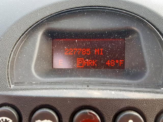 2G2WP552371175178 - 2007 PONTIAC GRAND PRIX PURPLE photo 8