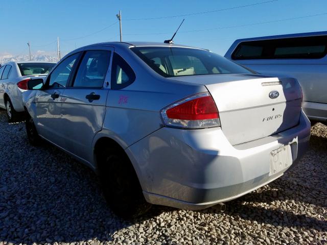 1FAHP34N48W239748 - 2008 FORD FOCUS S/SE  photo 3