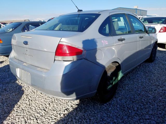 1FAHP34N48W239748 - 2008 FORD FOCUS S/SE  photo 4