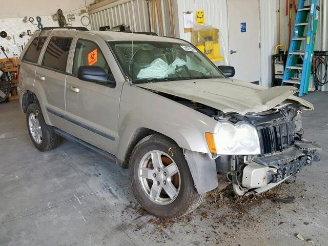 1J8GS48K07C535546 - 2007 JEEP GRAND CHER SILVER photo 1