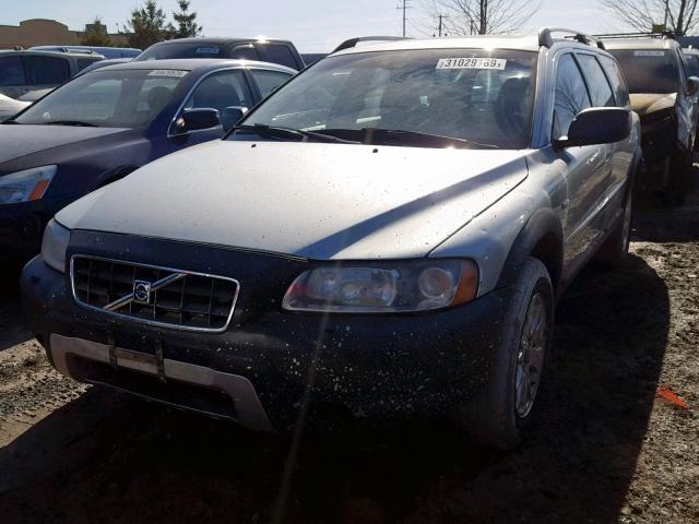 YV4SZ592561217687 - 2006 VOLVO XC70 SILVER photo 2