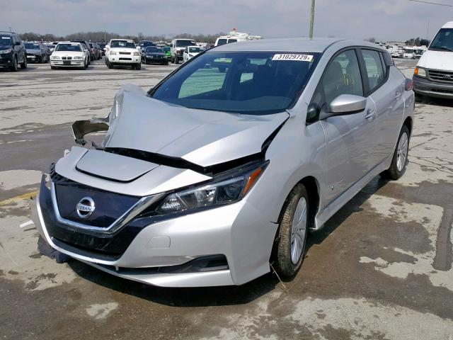 1N4AZ1CP9KC305710 - 2019 NISSAN LEAF S SILVER photo 2