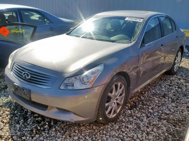 JNKCV61F89M364515 - 2009 INFINITI G37 GRAY photo 2