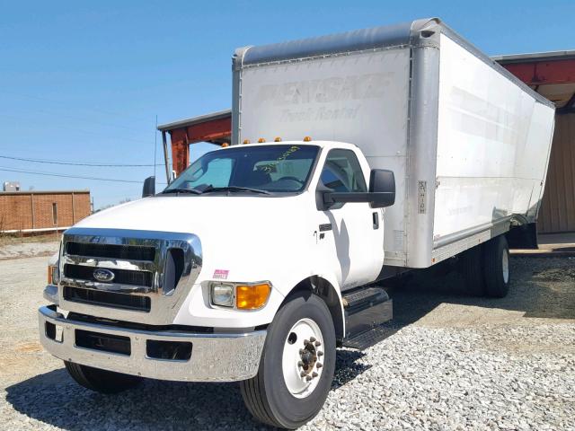 3FRNF6HP4FV545209 - 2015 FORD F650 SUPER WHITE photo 2