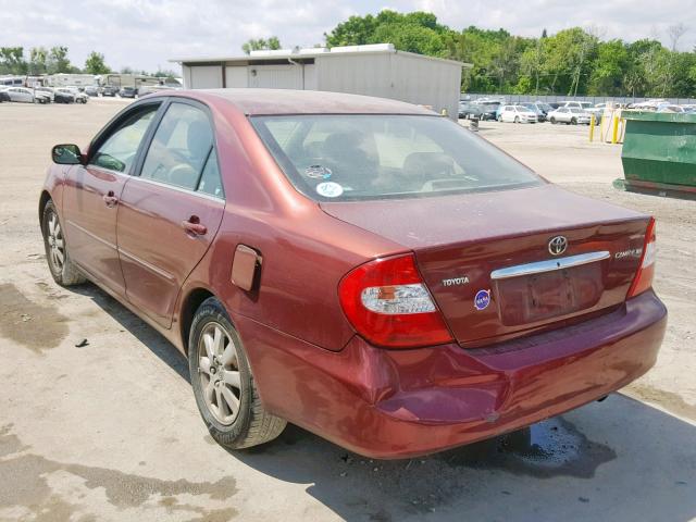 4T1BE32K44U320118 - 2004 TOYOTA CAMRY LE RED photo 3