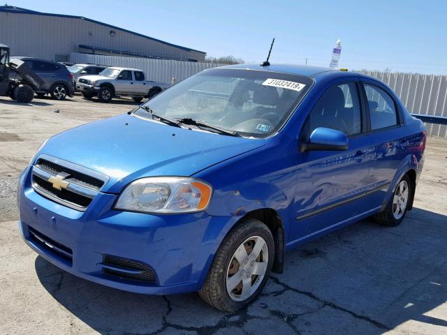 KL1TD5DE3AB072585 - 2010 CHEVROLET AVEO LS BLUE photo 2