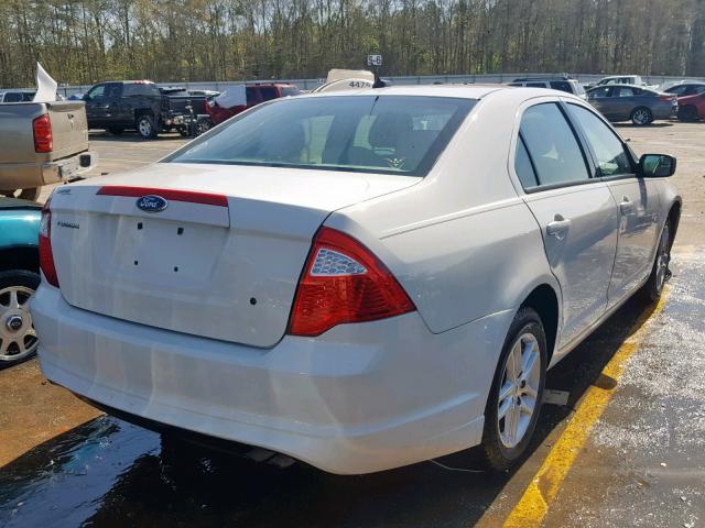 3FAHP0GA8CR216315 - 2012 FORD FUSION S WHITE photo 4