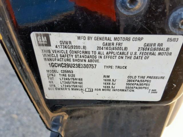 1GCHC29U23E330757 - 2003 CHEVROLET SILVERADO BLACK photo 10