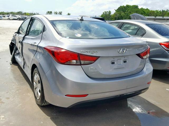 5NPDH4AE0GH676683 - 2016 HYUNDAI ELANTRA SE BLUE photo 3