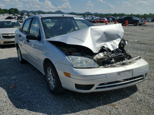 1FAFP34N76W146839 - 2006 FORD FOCUS ZX4 SILVER photo 1