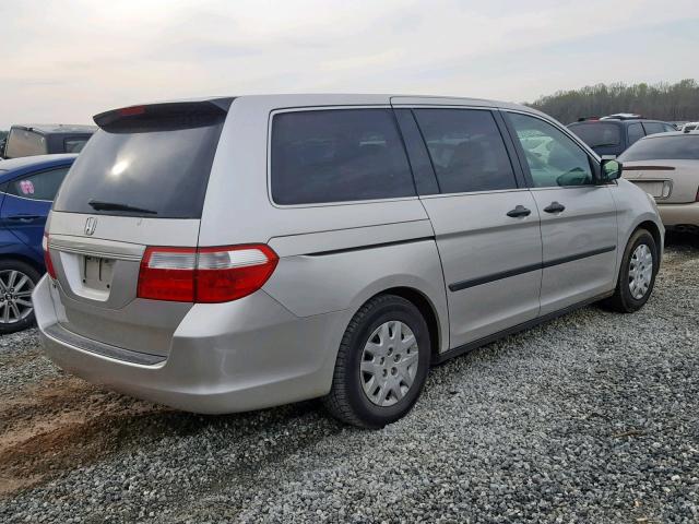 5FNRL38297B115634 - 2007 HONDA ODYSSEY LX SILVER photo 4