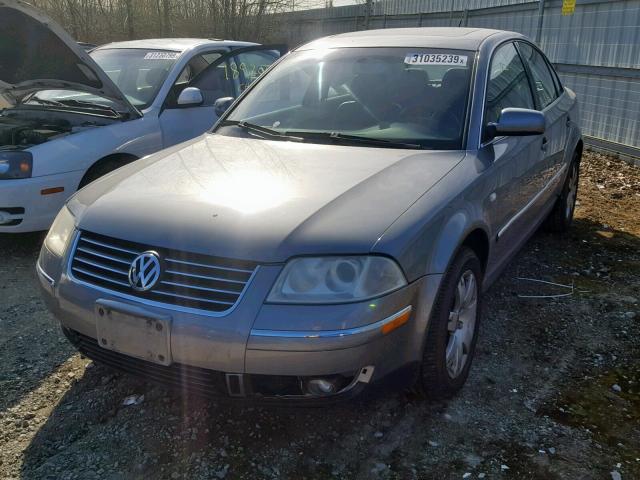 WVWTH63B12P452135 - 2002 VOLKSWAGEN PASSAT GLX GRAY photo 2
