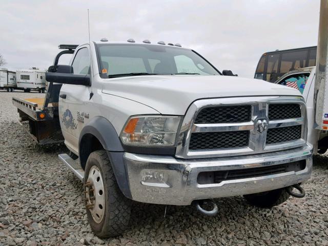 3C7WRNDJ2HG789326 - 2017 RAM 5500 WHITE photo 1