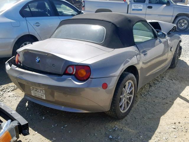 4USBT33413LR65141 - 2003 BMW Z4 2.5 GRAY photo 4