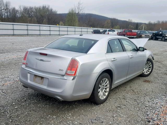 2C3CCAAG1CH116544 - 2012 CHRYSLER 300 SILVER photo 4