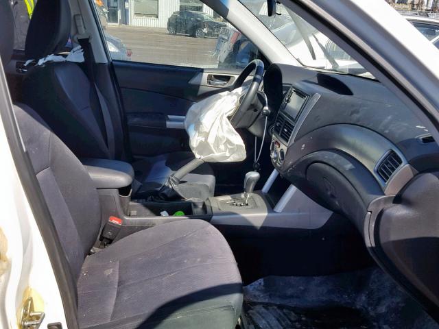 JF2SH6CC3AH728877 - 2010 SUBARU FORESTER 2 WHITE photo 5