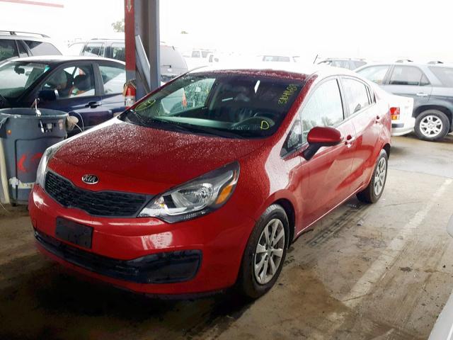 KNADM4A37F6438927 - 2015 KIA RIO LX RED photo 2