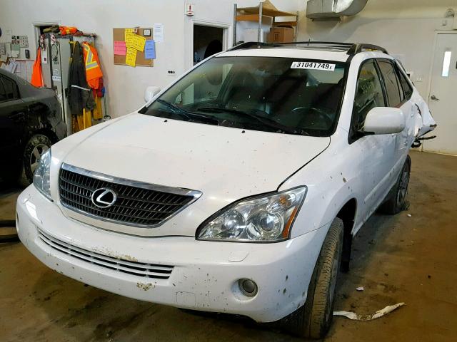 JTJHW31U460041483 - 2006 LEXUS RX 400H WHITE photo 2