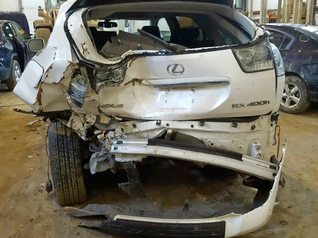 JTJHW31U460041483 - 2006 LEXUS RX 400H WHITE photo 9