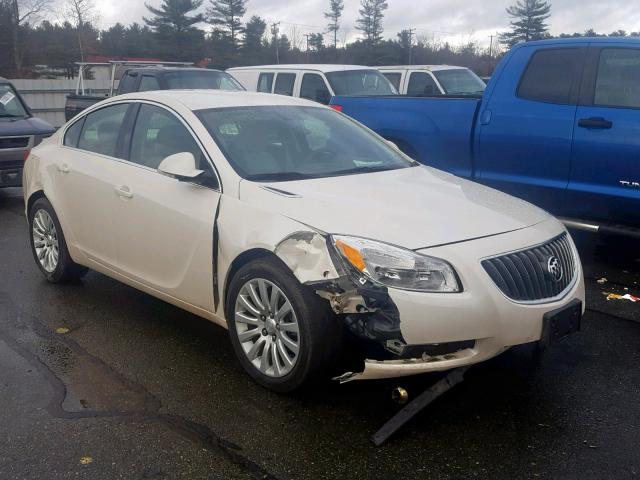 2G4GR5EK9C9153686 - 2012 BUICK REGAL WHITE photo 1