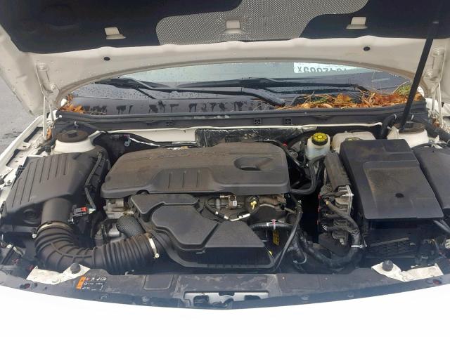 2G4GR5EK9C9153686 - 2012 BUICK REGAL WHITE photo 7