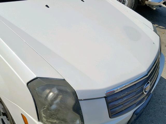 1G6DM577240118999 - 2004 CADILLAC CTS WHITE photo 9