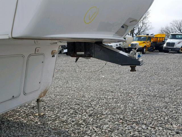 4YDF29523A4730589 - 2010 KEYSTONE MONTANA WHITE photo 8