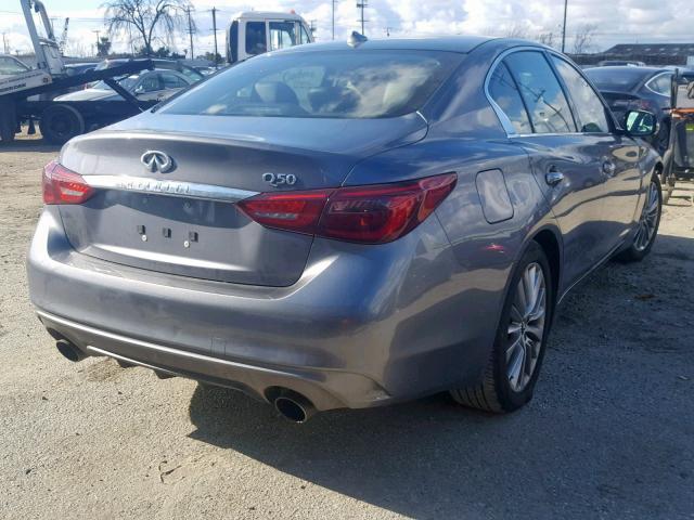 JN1EV7AP2JM590355 - 2018 INFINITI Q50 LUXE GRAY photo 4