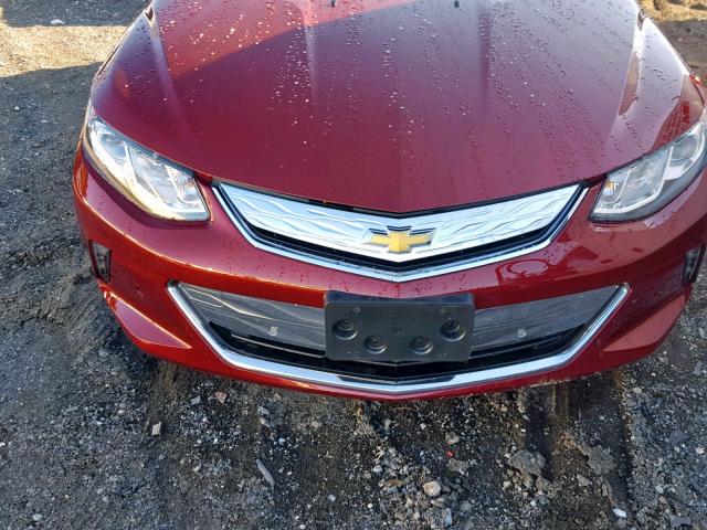 1G1RD6S55HU163098 - 2017 CHEVROLET VOLT PREMI MAROON photo 7